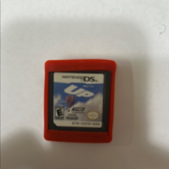 3/$15 Nintendo DS Up DISNEY Game Cartridge - Picture 3 of 3